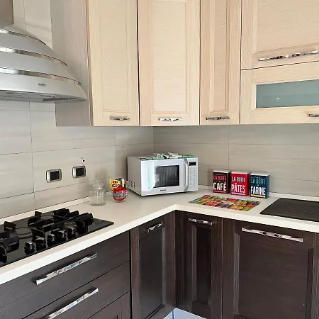 Bnbook-casa Andrea * Кардано-аль-Кампо